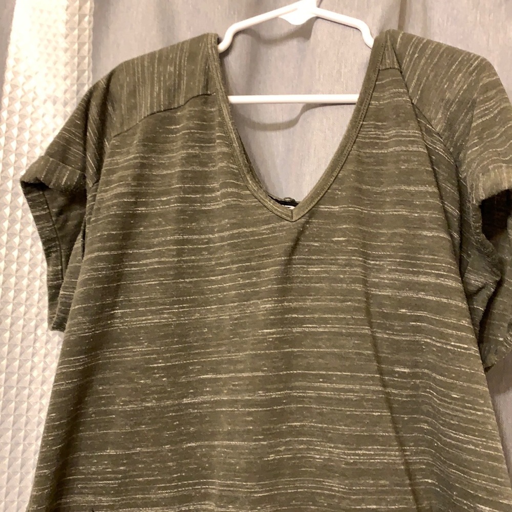 Women’s shirt